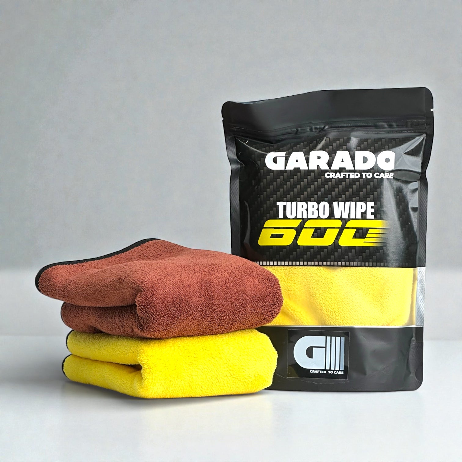 Garado Turbo Wipe 600 GSM Microfiber Cloth for Car & Bike Care (20 × 40 cm)